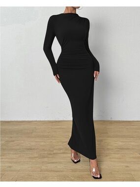BTFBM Women Bodycon Maxi Long Sleeve Back Slit Ruched dress size M NWT